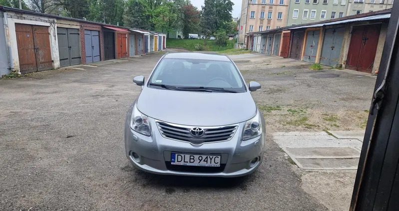 toyota avensis Toyota Avensis cena 33700 przebieg: 161030, rok produkcji 2009 z Lubań